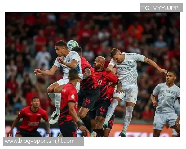 罗克重返巴甲状态火热20岁小将8场打入8球引发转会热潮 罗克重返巴甲状态火热20岁小将8场打入8球引发转会热潮